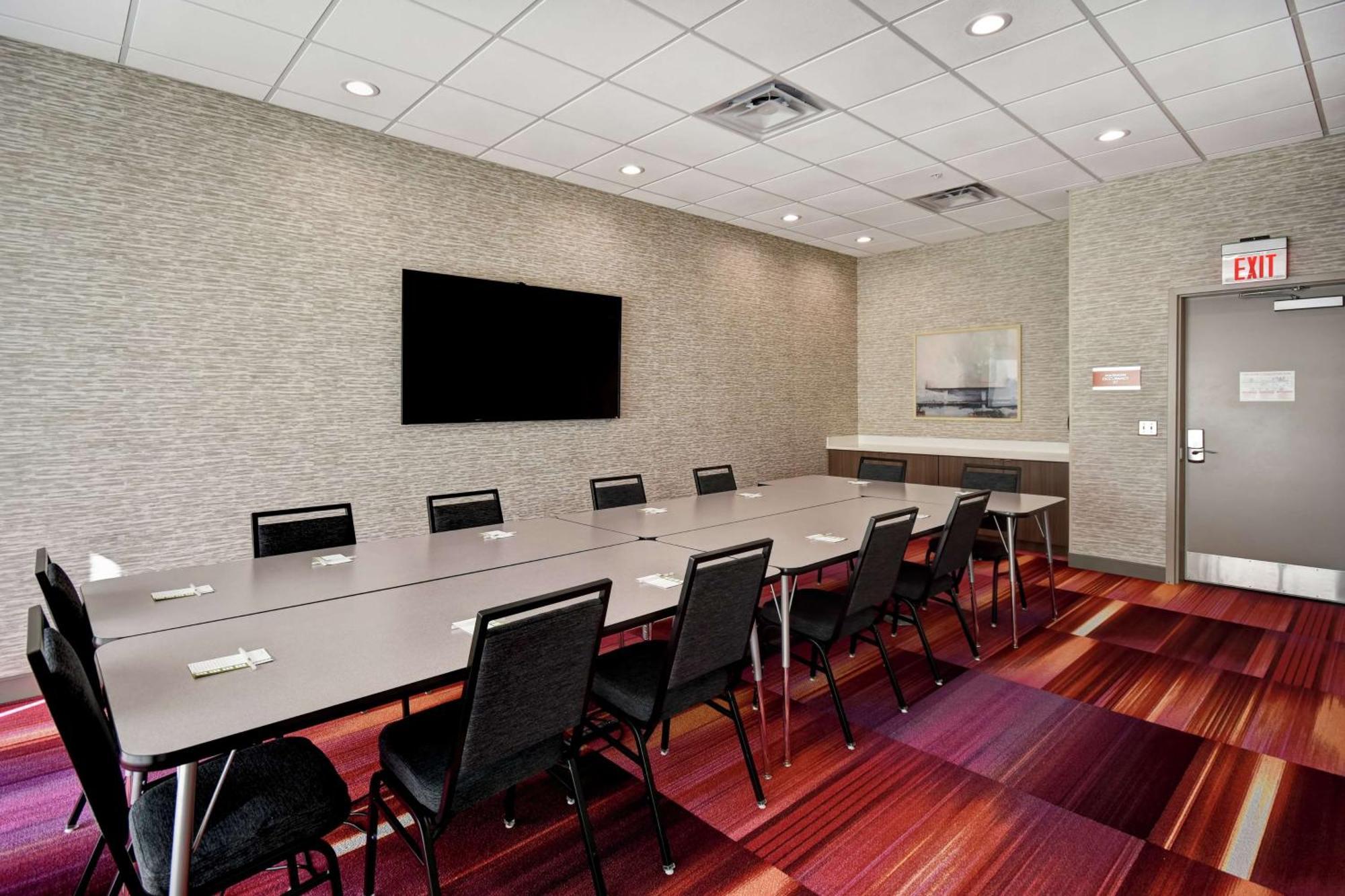 Home2 Suites By Hilton Columbus Downtown Екстериор снимка